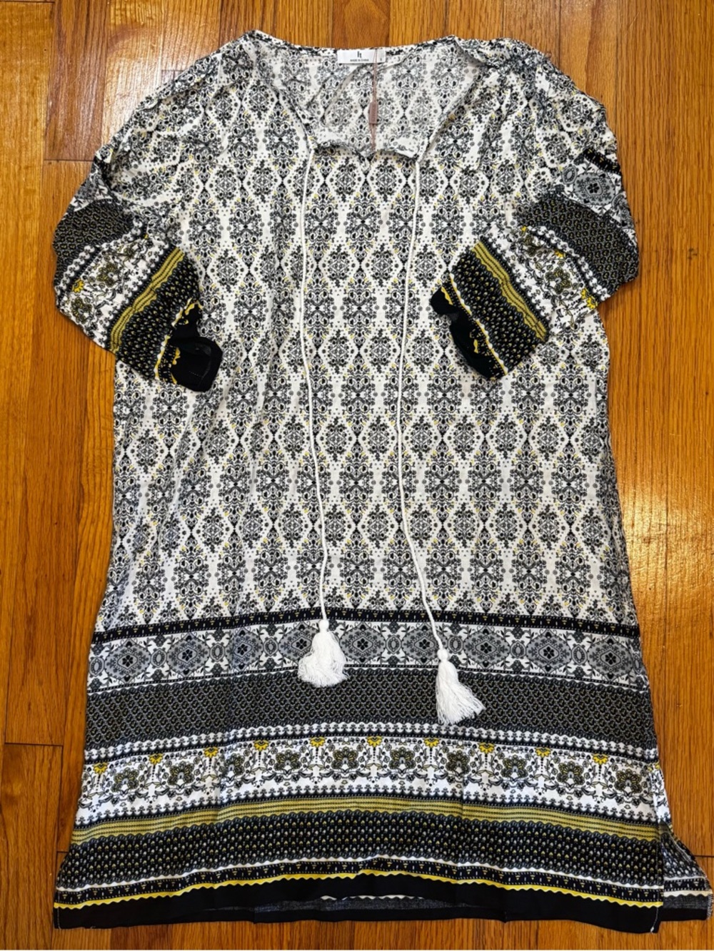 NEW Boho Style Women’s Dress Peasant Pullover Size Small Mid Length Hotouch NWT